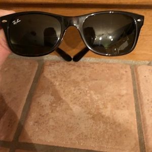 Unisex Ray Ban Sunglasses